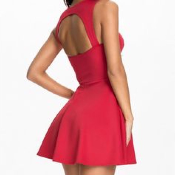 NLY ONE Keyhole Back Dress 🔥 - Picture 2 of 5